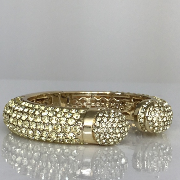 Fabulous Joan Boyce pave hinged cuff bracelet in golden yellow shade (S/M) - Picture 5 of 9